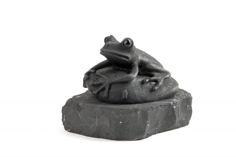 グッド・ラック・フロッグ（シュンガイト彫像） 《シュンガイト》 4cm